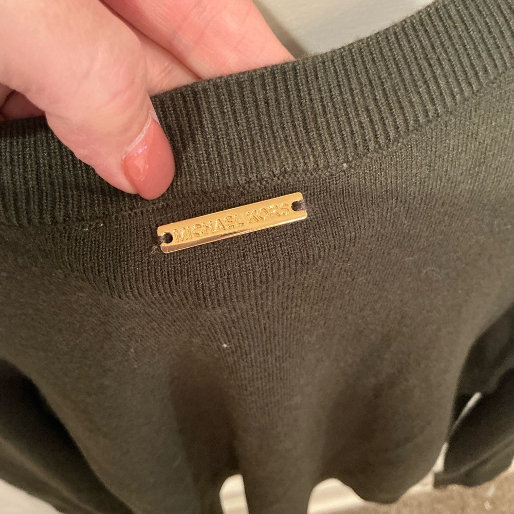 MICHAEL Michael Kors Olive Button-Accent soft sweater - Picture 6 of 8